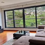 Capela's House By Lovelystay *