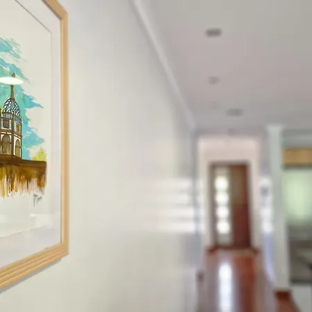 Capela's House By Lovelystay *