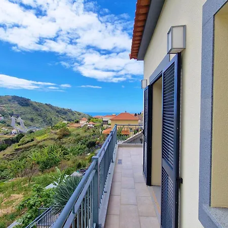 Capela's House By Lovelystay Hébergement de vacances *