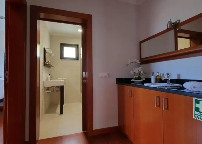 Capela's House By Lovelystay